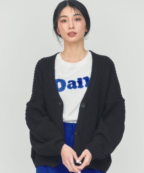BLUE×PALANG(ブルーパラン)の「【ZOZOTOWN限定カラー】BIG CARDIGAN(カーディガン/ボレロ・レディース・ブルー/アイボリー/グレー/ブラック・FREE)」の2枚目の写真