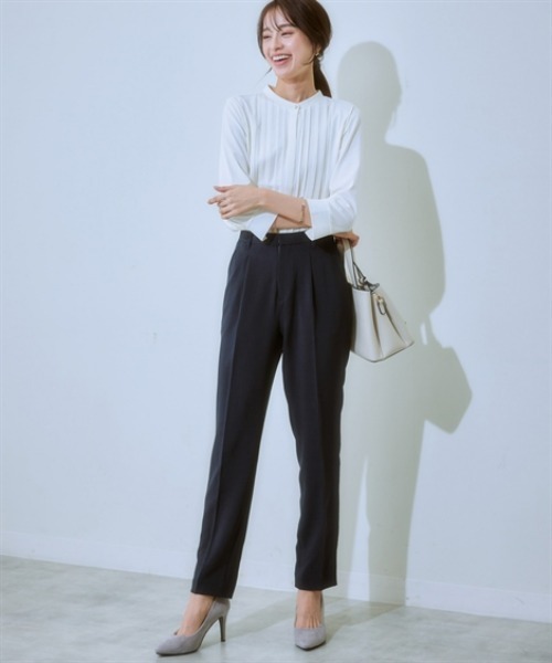 7days Life Styling(セブンデイズライフスタイリング)の「ブラウス見え シルケットポンチピンタックカットソートップス(Tシャツ/カットソー・レディース・グレイッシュベージュ/ブラック/オフホワイト/ミント・S/M/L/LL/3L/6L/4L/5L)」の9枚目の写真