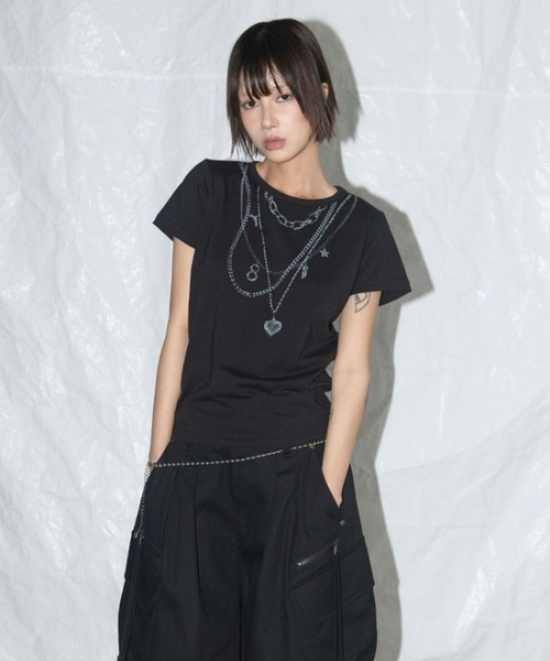 FANCY CLUB(ファンシークラブ)の「【再入荷】FANCY CLUB/NECKLACE T(Tシャツ/カットソー・レディース・ブラック/ホワイト・FREE)」の6枚目の写真