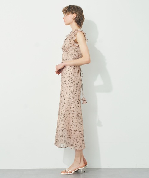 ME COUTURE(ミークチュール)の「ラメドットフルールドレス(ワンピース・レディース・ベージュ/ベビーピンク・FREE)」の3枚目の写真