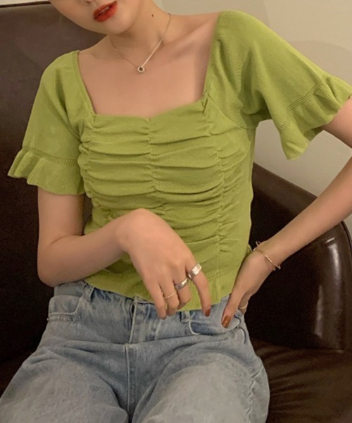 &soiree(アンドソワレ)の「【&soiree】スクエアネック半袖ニットトップス (CP)(Tシャツ/カットソー・レディース・ブラック/ベージュ/その他1・M)」の3枚目の写真