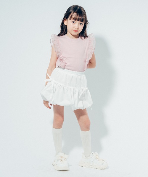 URBAN CHERRY（アーバンチェリー）の「【快適さらリブ素材】シアーフリルノースリーブリブトップス（Tシャツ/カットソー・キッズ・ピンク/アイボリー/ブラック/ブルー・110cm/130cm/140cm/150cm/120cm）」の22枚目の写真