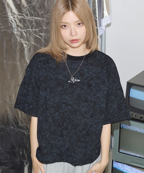 MSG(エムエスジー)の「ヴィンテージライクロゴ刺繍カットオフTシャツ【UNISEX】(Tシャツ/カットソー・メンズ・ブラック/グレー系/ワイン系/ブラック系/ホワイト/オレンジ/ブルー/ブラウン・S/M/L/XL)」の3枚目の写真