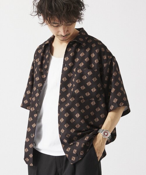JOURNAL STANDARD relume(ジャーナルスタンダード レリューム)の「ホールパターンプリント 半袖シャツ(シャツ/ブラウス・メンズ・ネイビー/ベージュ系その他/ボルドー/ブラック/グレー・MEDIUM/LARGE)」の13枚目の写真