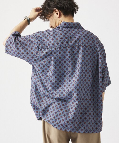 JOURNAL STANDARD relume(ジャーナルスタンダード レリューム)の「ホールパターンプリント 半袖シャツ(シャツ/ブラウス・メンズ・ネイビー/ベージュ系その他/ボルドー/ブラック/グレー・MEDIUM/LARGE)」の20枚目の写真