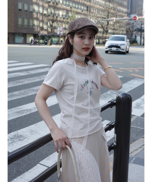 JUMELLE（ジュメロ）の「drawing flower T（Tシャツ/カットソー・レディース・ホワイト/ベージュ・FREE）」の22枚目の写真