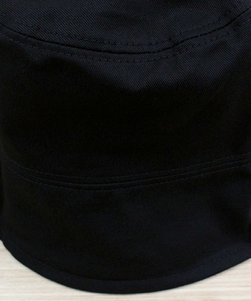 VARZAR（バザール）の「ラベルドロップオーバーフィットバケットハット Label drop over fit bucket hat（ハット・レディース・ホワイト/ブラック・FREE）」の4枚目の写真