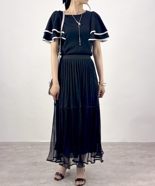 CLOTHY(クロシィ)の「【ラッフルが豪華に揺れる大人のカットソー♪】テレコダブルフリルトップス(Tシャツ/カットソー・レディース・アイボリー/ブラック/モカ/オフホワイト・LARGE/MEDIUM)」の6枚目の写真