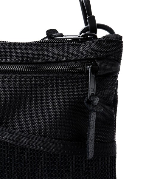 GREGORY（グレゴリー）の「【GREGORY/グレゴリー】CLASSIC SACOCHE M CORDURA BALLISTIC（ショルダーバッグ・メンズ・ブラック・FREE）」の4枚目の写真