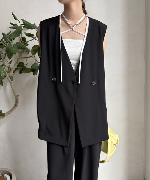 DouDou（ドゥドゥ）の「【WEB限定】接触冷感ベスト（ベスト・レディース・ベージュ/チャコールグレー/ブラック・FREE）」の9枚目の写真