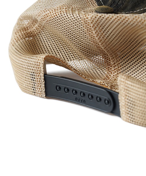 NineMicrophones（ナインマイクロフォンズ）の「WASHED MESH CAP-Pain of My Life-（キャップ・メンズ・ブラック/バーガンディー・FREE）」の5枚目の写真