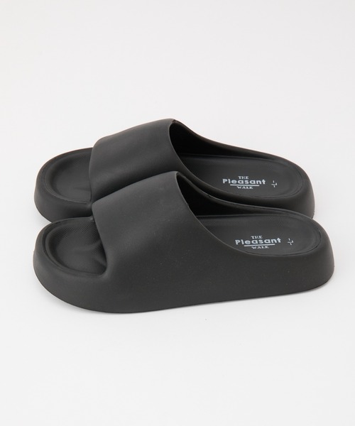 COLONY 2139(コロニートゥーワンスリーナイン)の「マシュマロシングルバンドサンダル(サンダル・レディース・ブラック/グリーン/ホワイト・LARGE/MEDIUM)」の8枚目の写真