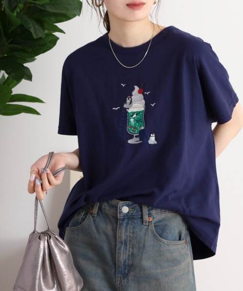 Emago(イマゴ)の「EMAGO クリームソーダ刺繍ドルマンTシャツ(Tシャツ/カットソー・レディース・ホワイト×ブルー/アイボリー/ネイビー・FREE)」の21枚目の写真