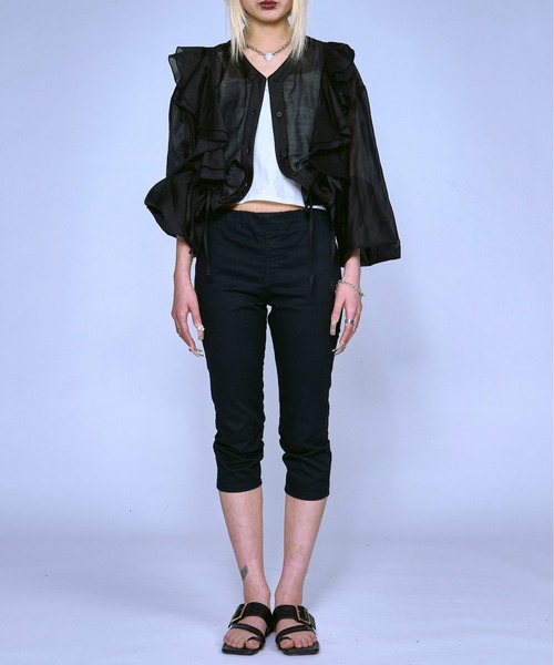 Ezick（エジック）の「Midnight Ruffle ドロストシアーブラウス（シャツ/ブラウス・レディース・ブラック/パープル/グレイッシュブルー・FREE）」の13枚目の写真