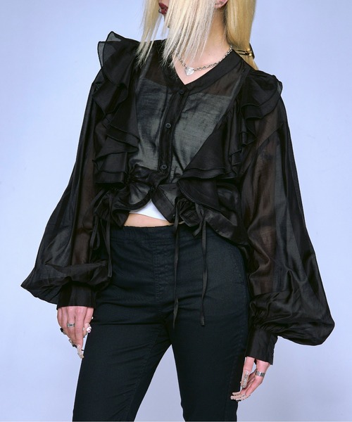 Ezick（エジック）の「Midnight Ruffle ドロストシアーブラウス（シャツ/ブラウス・レディース・ブラック/パープル/グレイッシュブルー・FREE）」の5枚目の写真