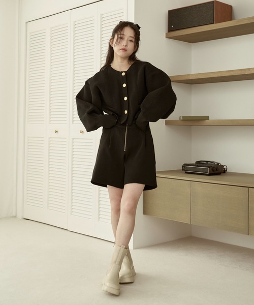 moi tytto（モイテュット）の「ニュアンスボタンノーカラーニットカーディガン（カーディガン/ボレロ・レディース・ナチュラル/ブラック/ベージュ・FREE）」の13枚目の写真