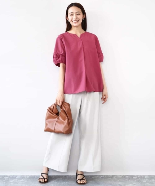 MK MICHEL KLEIN(エムケーミッシェルクラン)の「センタープレス入りストレートワイドパンツ/UVカット/接触冷感/速乾/洗える(その他パンツ・レディース・ライトグレー/カーキ・38)」の13枚目の写真