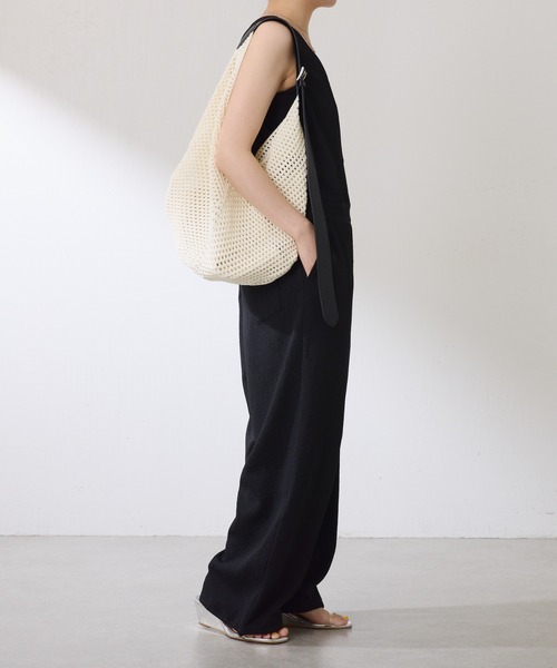 PAPILLONNER（パピヨネ）の「メッシュラウンドバッグ（ショルダーバッグ・レディース・アイボリー/ブラック・FREE）」の4枚目の写真