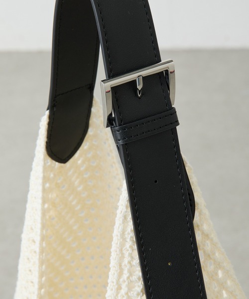 PAPILLONNER（パピヨネ）の「メッシュラウンドバッグ（ショルダーバッグ・レディース・アイボリー/ブラック・FREE）」の16枚目の写真