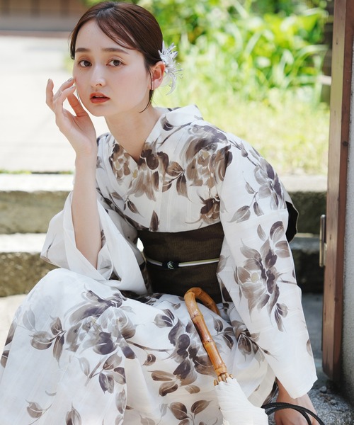 新品未使用【utatane×Acka.】浴衣3点セット 百合 white utatane（ウタタネ）の「【utatane×Acka.】浴衣3点セット 百合