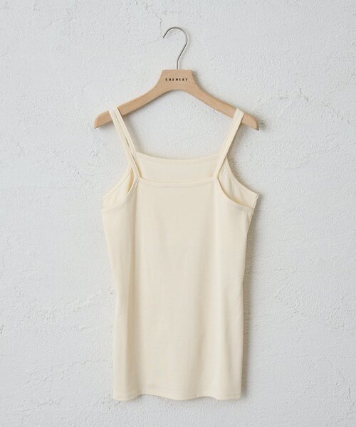 SHENERY(シーナリー)の「ダブルストラップキャミソール(キャミソール・レディース・ベージュ系その他2/オフホワイト・FREE)」の2枚目の写真