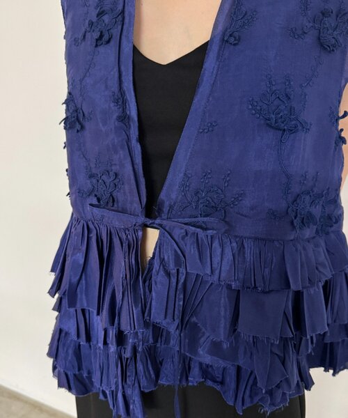 セール】crinkle frill rayon shantung vest（ベスト
