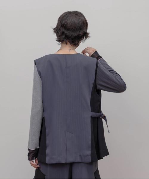 Eimee Law(エイミーロウ)の「ラメストライプミリタリーベスト(ベスト・レディース・スミクロ/ベージュ・FREE)」の8枚目の写真