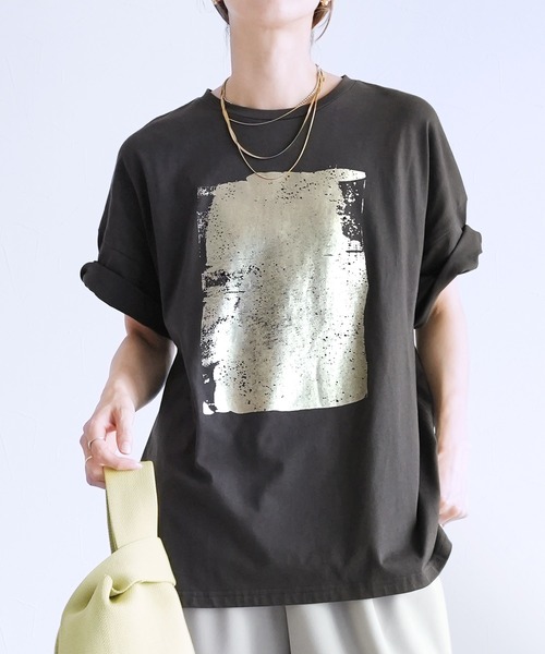 reca（レカ）の「箔プリント半袖BIG Tシャツ（Tシャツ/カットソー・レディース・オフホワイト/チャコール/ブラウン・FREE）」の9枚目の写真