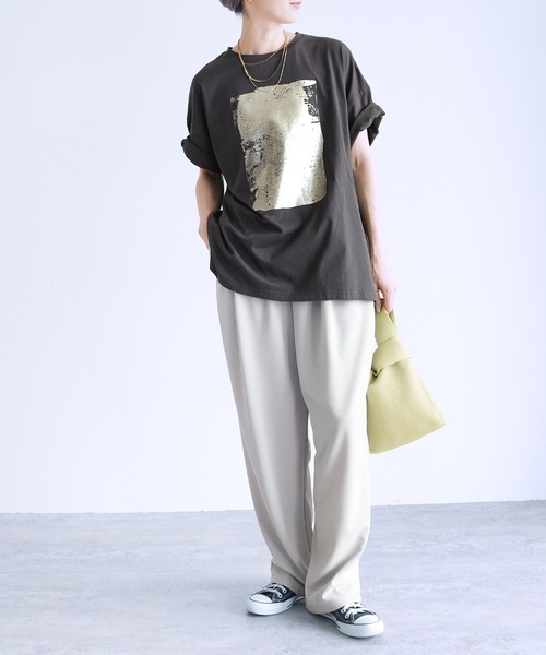 reca（レカ）の「箔プリント半袖BIG Tシャツ（Tシャツ/カットソー・レディース・オフホワイト/チャコール/ブラウン・FREE）」の12枚目の写真