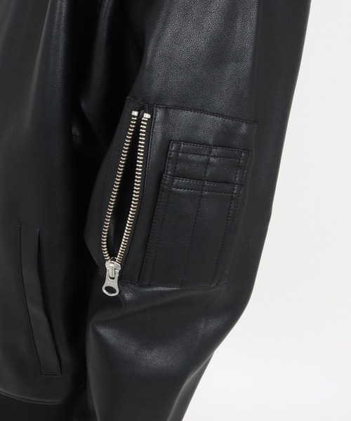 Magine(マージン)の「mj10909-Synthetic Leather Hooded Blouson フーデットブルゾン(ブルゾン・メンズ・ブラック/シルバー・48/46/44)」の6枚目の写真
