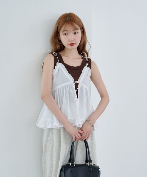 Kastane（カスタネ）の「フリルキャミビスチェ（キャミソール・レディース・ネイビー/オフホワイト・FREE）」の7枚目の写真