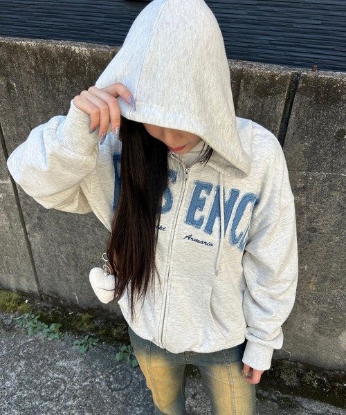 repipi armario(レピピ アルマリオ)の「ワッペンルーズZIPパーカー(パーカー・キッズ・ブルー系/ブラウン系/グレー系/ブラック系・SMALL/MEDIUM/LARGE)」の11枚目の写真