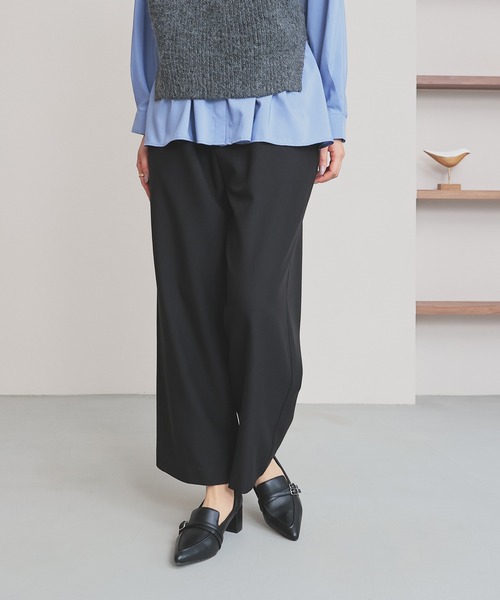 GLACIER lusso(グラシアルッソ)の「ストレートパンツ(スラックス・レディース・ブラック/ヘザーチャコール/ダークベージュ/ネイビー・L/LL/M/S)」の11枚目の写真