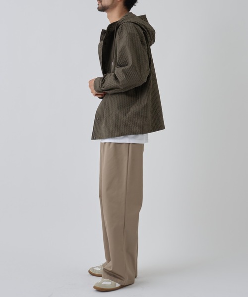 COLONY 2139(コロニートゥーワンスリーナイン)の「チノ2タックパンツ(チノパンツ・メンズ・ブラック/ベージュ・LARGE/MEDIUM)」の16枚目の写真