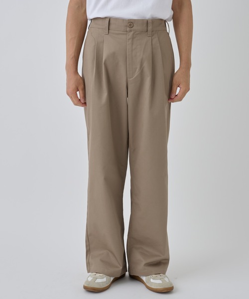 COLONY 2139(コロニートゥーワンスリーナイン)の「チノ2タックパンツ(チノパンツ・メンズ・ブラック/ベージュ・LARGE/MEDIUM)」の19枚目の写真