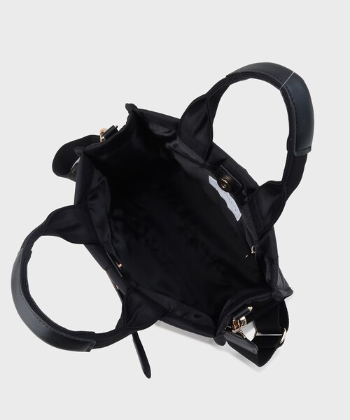 THE SHOP TK (ザ ショップ ティーケー )の「ナイロンキルトミドルトートバッグ(トートバッグ・レディース・ブラック/ベージュ・00)」の13枚目の写真