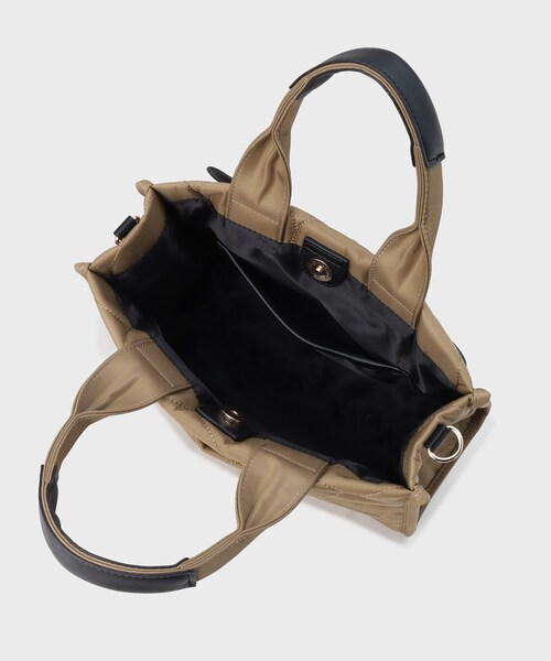 THE SHOP TK (ザ ショップ ティーケー )の「ナイロンキルトミドルトートバッグ(トートバッグ・レディース・ブラック/ベージュ・00)」の16枚目の写真