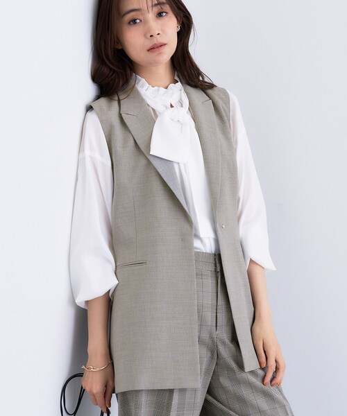 INDIVI(インディヴィ)の「【セットアップ可能】凹凸ストレッチ素材テーラードカラージレジャケット(テーラードジャケット・レディース・スミクロ/ライトグレー/ブラック系その他6/ライトグレー系5/ブラック系その他7・38/13/34/15 /05)」の6枚目の写真