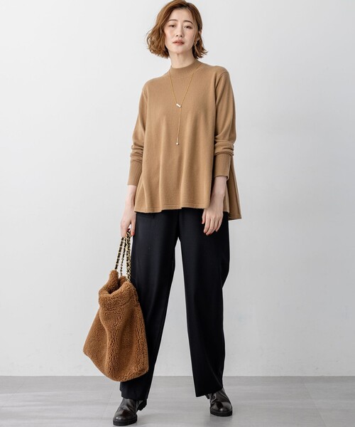 23区（ニジュウサンク）の「【洗える】ピュアカシミヤ フレア ニット（ニット/セーター・レディース・ブルー系/イエロー系/黄土色系/ライトグレー系/スカイブルー系/オレンジ系/ベージュ系・38）」の20枚目の写真