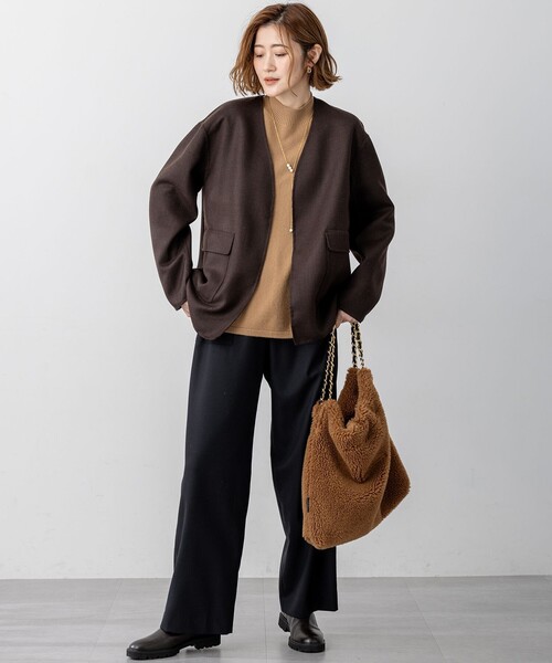 23区（ニジュウサンク）の「【洗える】ピュアカシミヤ フレア ニット（ニット/セーター・レディース・ブルー系/イエロー系/黄土色系/ライトグレー系/スカイブルー系/オレンジ系/ベージュ系・38）」の21枚目の写真