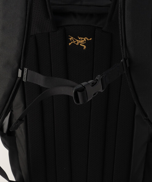 ARC'TERYX（アークテリクス）の「ARC'TERYX/アークテリクス Mantis 26 Backpack（バックパック/リュック・メンズ・ブラック・ONE SIZE）」の10枚目の写真