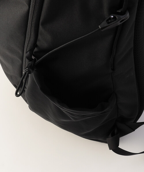 ARC'TERYX（アークテリクス）の「ARC'TERYX/アークテリクス Mantis 26 Backpack（バックパック/リュック・メンズ・ブラック・ONE SIZE）」の11枚目の写真