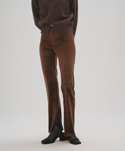 Velour Slit Leggings（その他パンツ）｜TODAYFUL（トゥデイフル）の