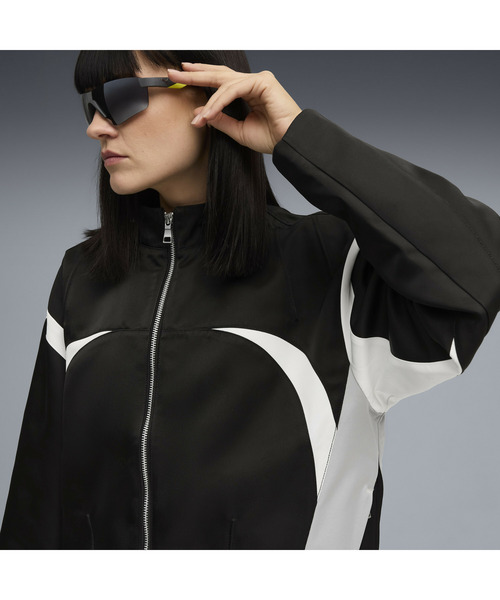 PUMA（プーマ）の「PUMA プーマ ユニセックス ナイン トゥ ファイブ ジャケット（ブルゾン・メンズ・ブラック/プラム・X-SMALL/SMALL/MEDIUM/LARGE/X-LARGE）」の8枚目の写真