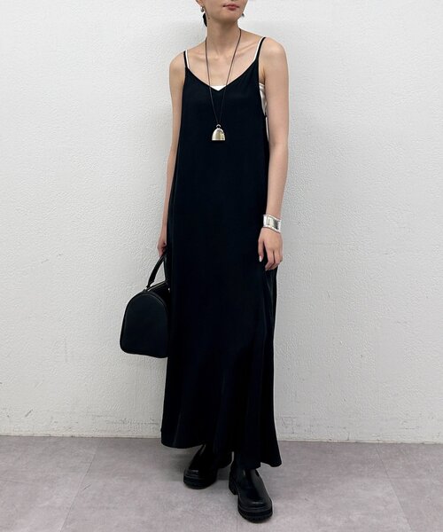 LOUNGEDRESS（ラウンジドレス）の「フィブリルキャミワンピース（ワンピース・レディース・ブラック/キャメル/ブラウン・SMALL/MEDIUM）」の13枚目の写真