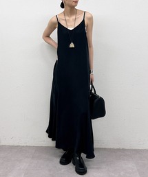 未使用品【Loungedress】ラウンジドレス　オフショルダーロングワンピース Loungedress】タイプライターオフショルワンピース | OUTLET
