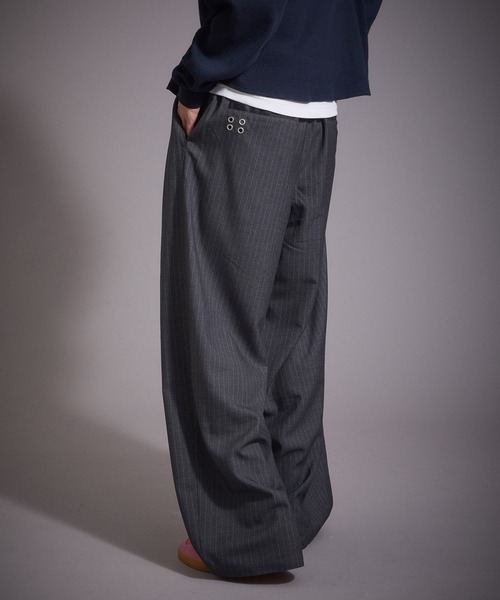 Perushu(ペルーシュ)の「ウールタッチ 2タックワイドスラックスパンツ(スラックス・メンズ・ブラック/グレー/ブラウン・MEDIUM/SMALL/LARGE)」の22枚目の写真