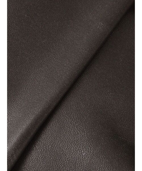 EVRIS（エヴリス）の「ヴィンテージライクフェイクレザーブルゾン【セットアップ着用可能】（ブルゾン・レディース・ブラック/ブラウン・FREE）」の7枚目の写真