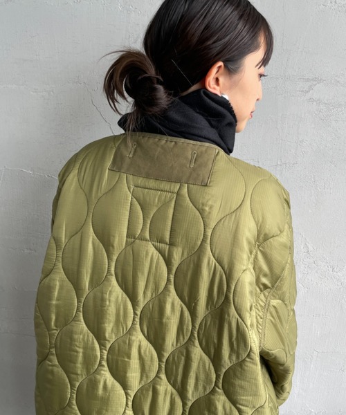 FRED PERRY（フレッドペリー）の「[FRED PERRY/フレッドペリー] ワンポイントロゴ刺繍 ラムウール スカーフ（マフラー・レディース・ボルドー/キャメル/ブラック/ネイビー・ONE SIZE）」の22枚目の写真