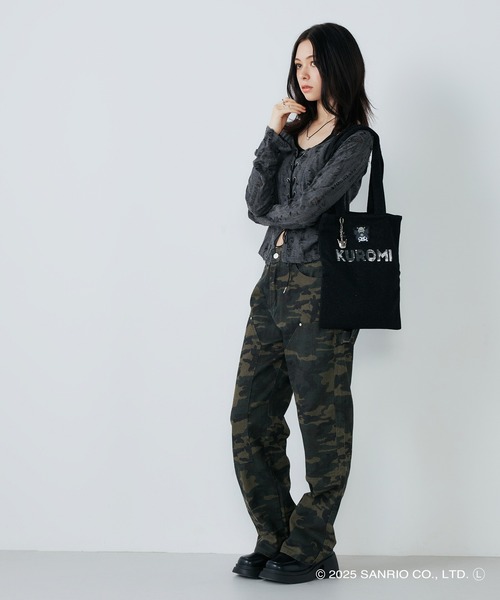 sanrio（サンリオ）の「【WEB限定商品】【ELGAES限定】Sanrio characters(サンリオキャラクターズ)トートバッグ クロミ・ハローキティ SAN-0121（トートバッグ・レディース・シルバー/ブラック・FREE）」の5枚目の写真